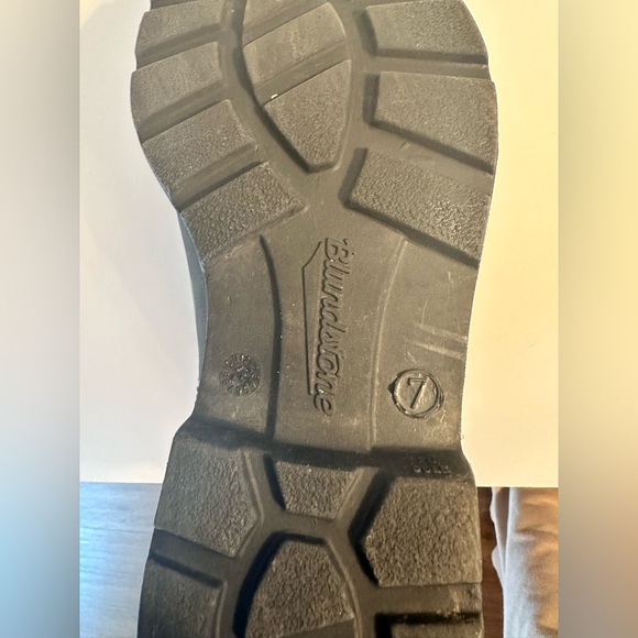 Blundstone Women’s Grey Chelsea Boots - Picture 8 of 9